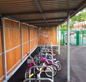 Bailey Streetscene Deacon Shelter