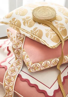 Thibaut Wave Tape Decor