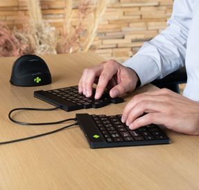 Posturite R-go Black Split Break Keyboard