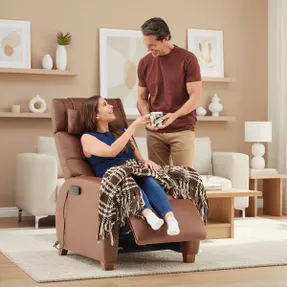 Human Touch Vesta ZG Chair
