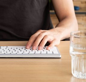 Posturite R-Go White Compact Break Mini Keyboard