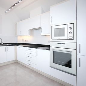 Cata MMA 20 WH Microwaves