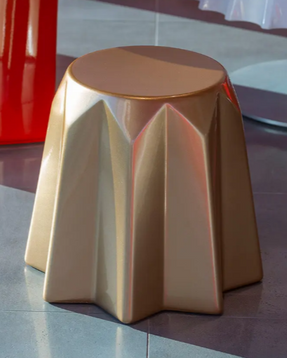 Slidedesign Pandoro Stool