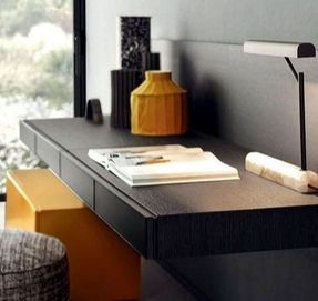 Pianca Ala Desk