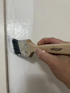 Valspar Valspar® Accolade® Interior Paint + Primer