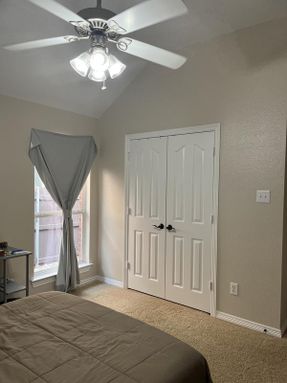 Valspar Valspar® Accolade® Interior Paint + Primer