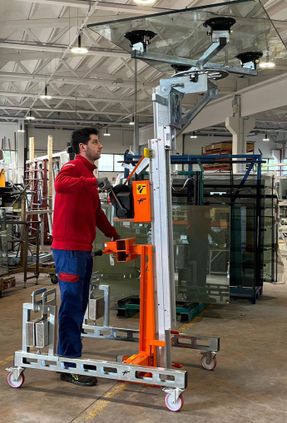 FARAONE Glass and Window Frame Lifter