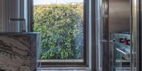 Aria29 Luxury Loft Horizontally Pivoted Window