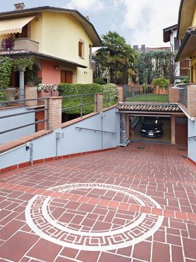 Ideal Work Stenciltop Floor Tiles