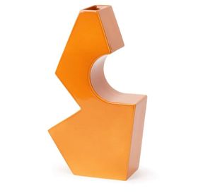 Marioni Tribala Vases