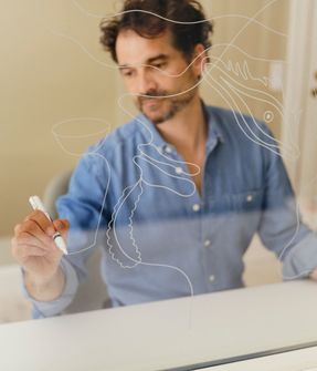 And Tradition Momento Vase JH41