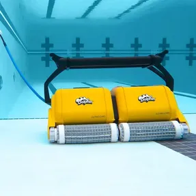 Maytronics Dolphin 2x2 Pool Cleaner