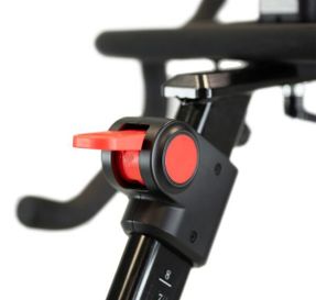 BHFitness Xcalibur Magnetic Eichen Multimedia H9340TFT