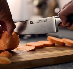 Zwilling ZWILLING **** Four Star  8-inch Chef's Knife