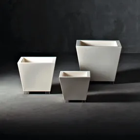 Serralunga Kabin Planter