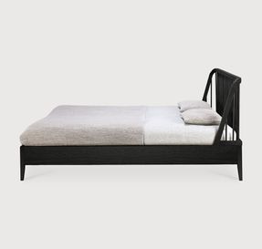 Ethnicraft Spindle Bed
