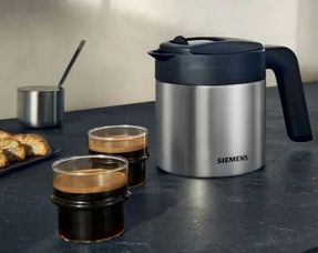 Siemens Bean to cup coffee machine EQ900 Black, Removable water tank