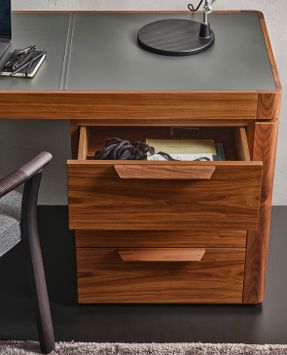 Porada Afrodite Writing Desk