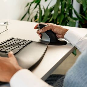 Posturite The Penguin 3-in-1 Ambidextrous Vertical Mouse