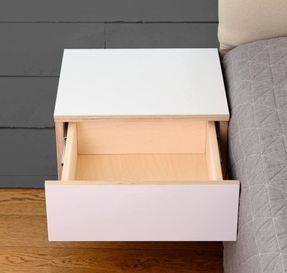Radis Noble Bed Side Table