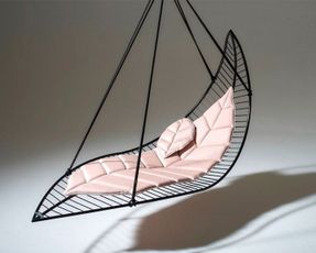 Studio Stirling Leaf Standard Outdoor Hanging Chair