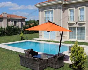 Umbrella House Side Pole Circular Umbrella