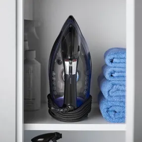 Russell Hobbs Easy Store Pro Plug & Wind Iron