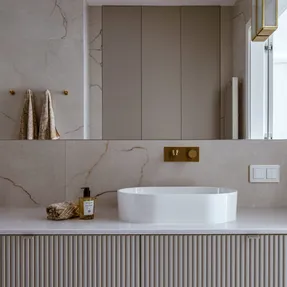 Omnires Contour Basin Mixer