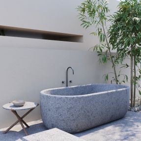 Veltha Aqua Bathtub