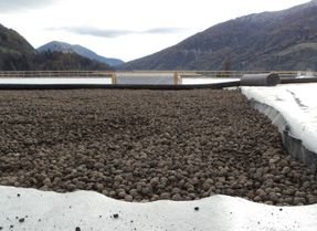 Laterlite Drainage And Moisture Retention In Green Roofs