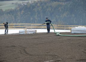 Laterlite Drainage And Moisture Retention In Green Roofs