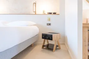 La Boite Concept Cube CS Oak Speaker