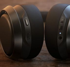 Philips Fidelio Over-ear Wireless Headphones