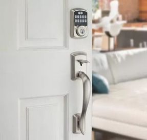 Kwikset Aura Bluetooth Enabled Smart Lock