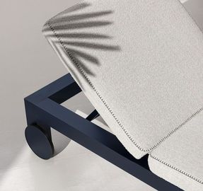 Gandia Blasco Islablanca Chaise Lounge