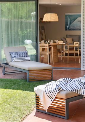 Gandiablasco DNA Chaise Lounge