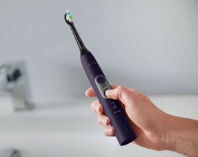 Philips Philips Sonicare ProtectiveClean 6100 Electric Toothbrush