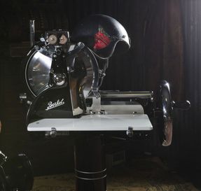 Berkel Flywheel Manual Slicer P15 Black Food Slicers