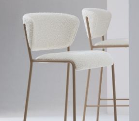 Julia Italia Giglio Stool