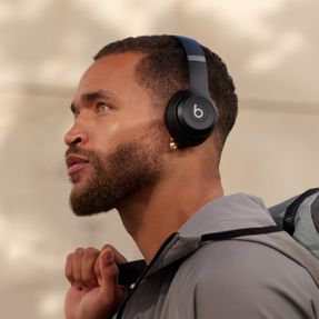 Beatsbydre Beats Solo 4 Headphones