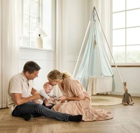 Leander Leander Classic™ Cradle W. Mattress