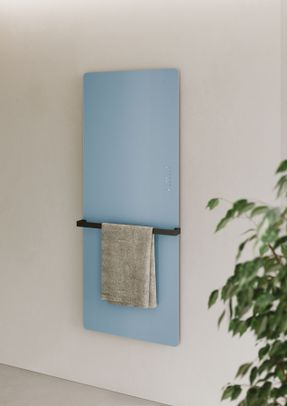 Disenia Helios electric radiator in Stoneware, Tecnogel, Aquatek or glass