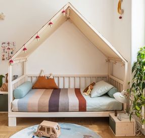 Ettomio Ettino House Bed With Feets Striucture Kids Bed
