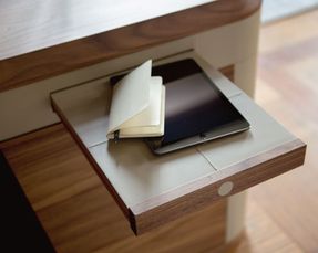 Porada Flavio Writing Desk