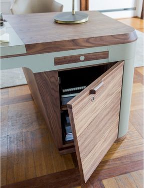 Porada Flavio Writing Desk