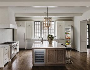 Thermador Freedom® Built-in Refrigerator Column 24'' Panel Ready T24IR905SP