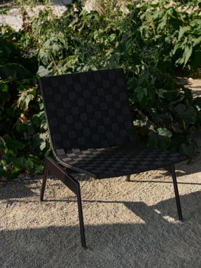 &Tradtion Ville AV44 Anderssen & Voll Outdoor Lounge Chair
