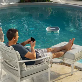 Maytronics Dolphin Skimmi Robotic Pool Skimmer