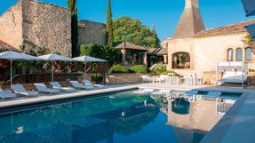 Gandia Blasco Elevated Daybed
