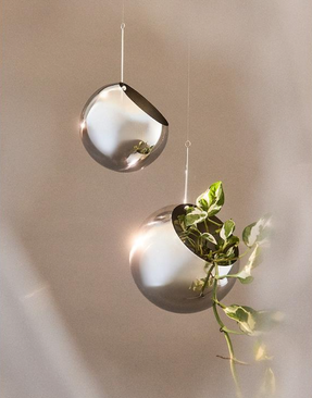 Aytm Globe Hanging Flowerpot